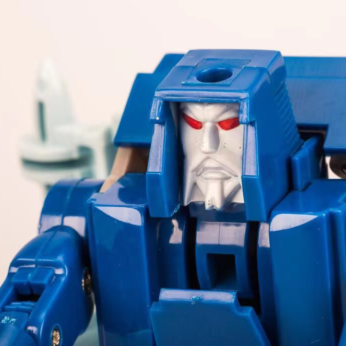 G1 Geißel Kreuzfahrt Yacht Verformung Transformatoren Action Figure Montiert Modell Transformatoren Krieg für Cybertron Retro Spielzeug – Bild 4