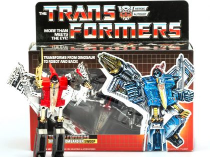 Die Transformatoren Generation 1 Klassische Reissue Version Swoop Blau Rot Action Figure Verformbaren Sammlung Spielzeug Geschenk